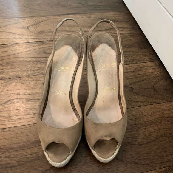 Christian Louboutin Biege Suede Open Toe Open Back Platform Stiletto Pumps - Picture 6 of 7